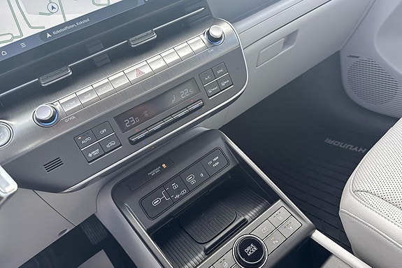 Hyundai Kona 14 of 19