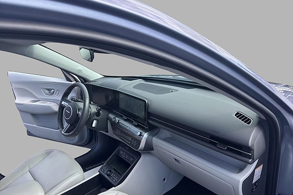 Hyundai Kona 9 of 19