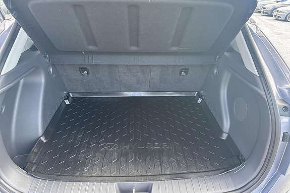 Hyundai Kona 15 of 19