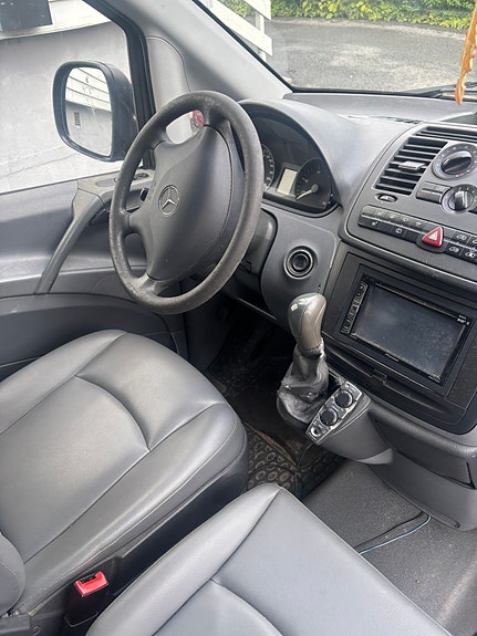 Mercedes-Benz Vito 120 4 of 6
