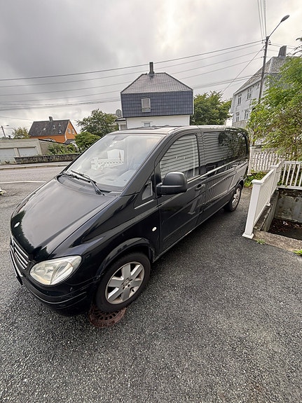Mercedes-Benz Vito 120 2 of 6