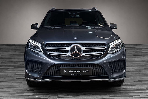 Mercedes-Benz GLE250 d 8 of 28