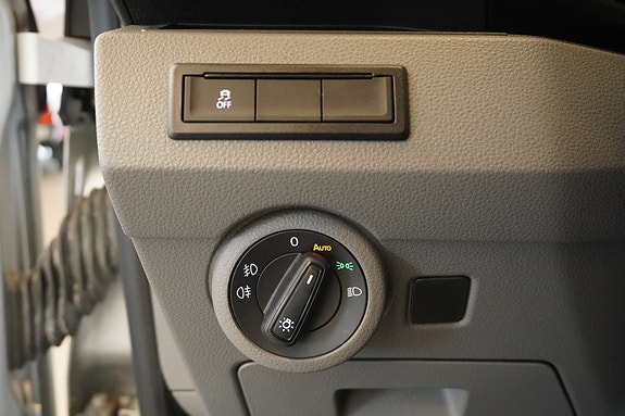 Volkswagen Transporter 15 of 29
