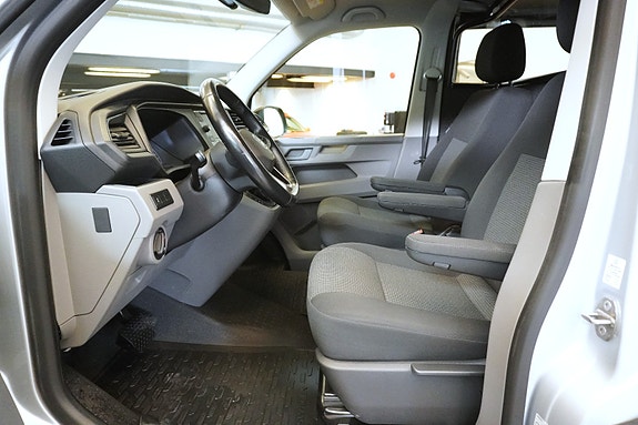 Volkswagen Transporter 8 of 29