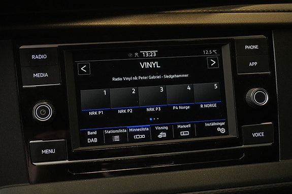 Volkswagen Transporter 16 of 29