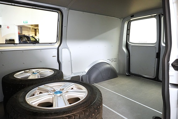 Volkswagen Transporter 27 of 29