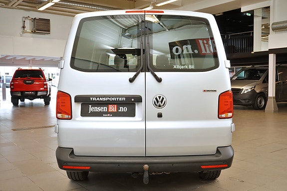 Volkswagen Transporter 6 of 29