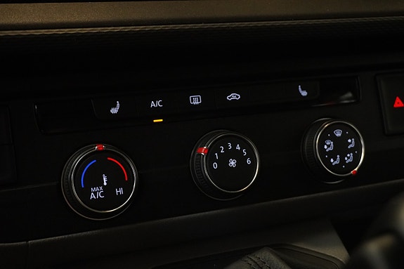 Volkswagen Transporter 19 of 29