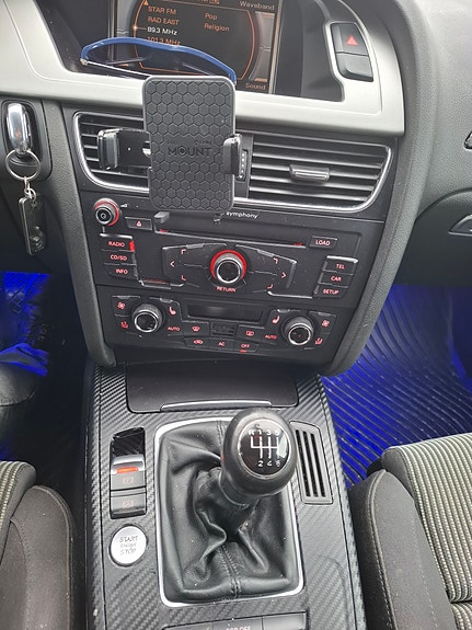Audi A4 6 of 12