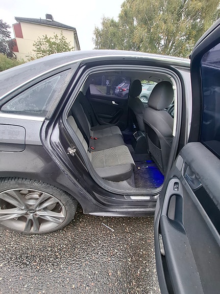 Audi A4 9 of 12