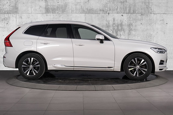 Volvo XC60 10 of 30