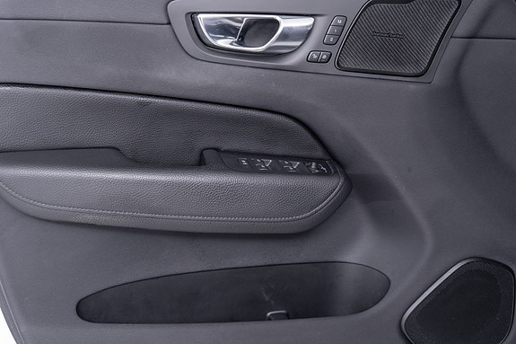 Volvo XC60 18 of 30