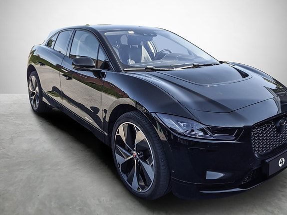 Jaguar I-PACE 7 of 21