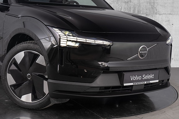 Volvo EX30 3 of 30