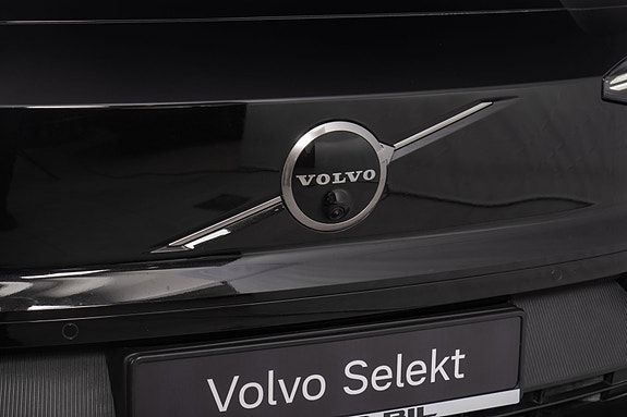 Volvo EX30 4 of 30