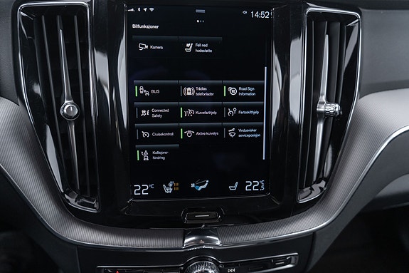 Volvo XC60 25 of 30