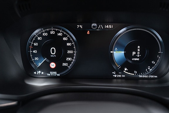 Volvo XC60 21 of 30