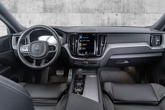 Volvo XC60 29 of 30