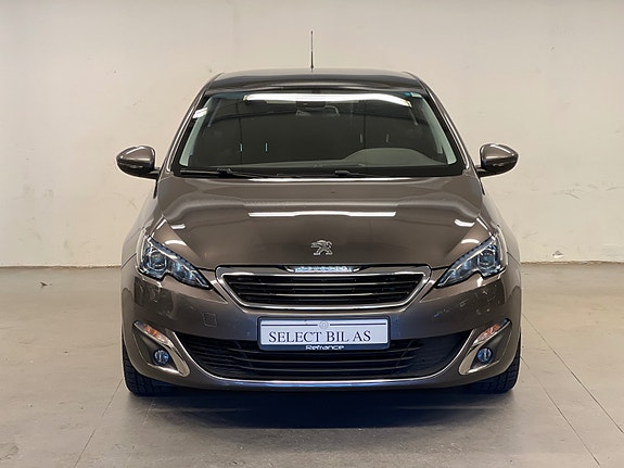 Peugeot 308 2 of 21