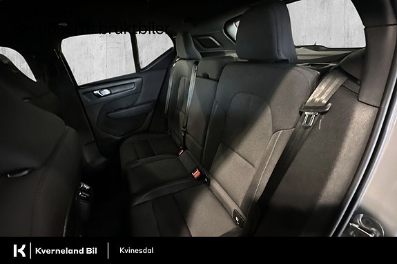 Volvo EX40 12 of 30