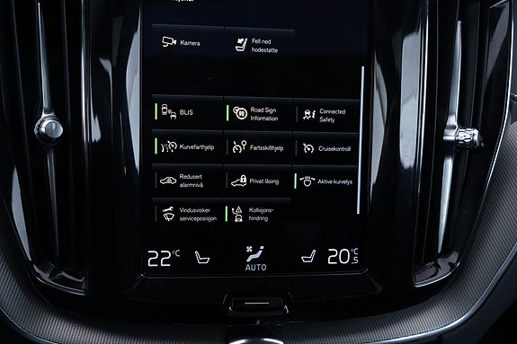 Volvo XC60 22 of 30