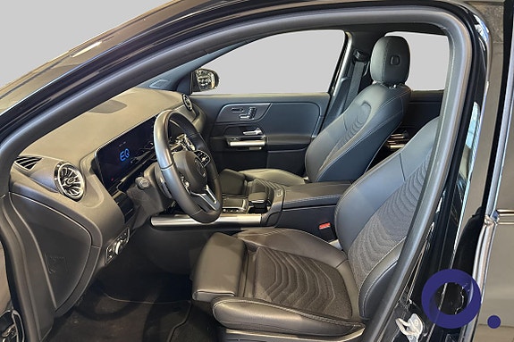 Mercedes-Benz EQA300 12 of 20