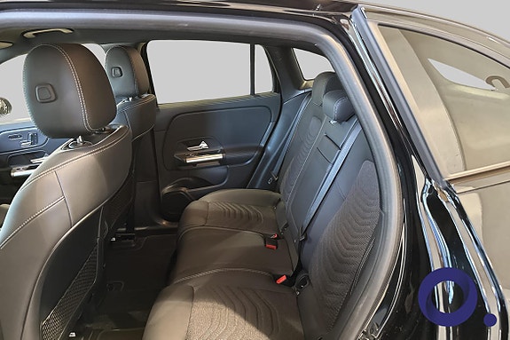 Mercedes-Benz EQA300 11 of 20