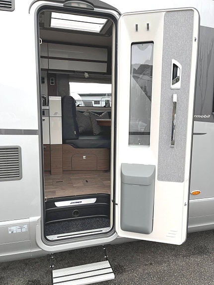Hymer  BML-I 880 MERCEDES / ALDE / 170HK / +++ 14 of 30