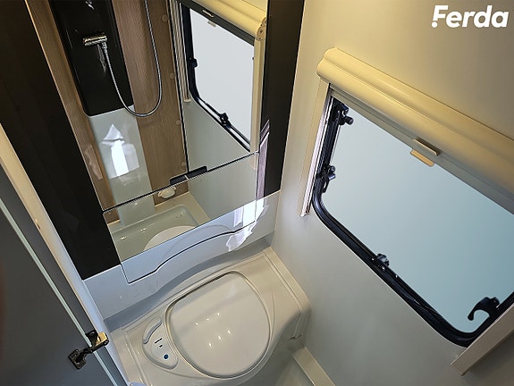 Adria  Action 391 LH | Panoramavindu | Truma varme 13 of 18