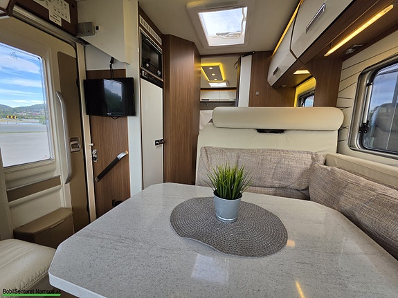 Bürstner Elegance I695 17 of 30
