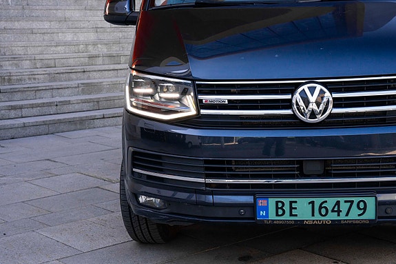 Volkswagen Caravelle 4 of 27