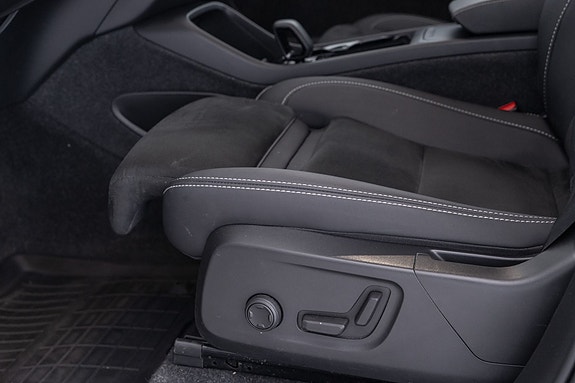 Volvo XC40 24 of 30