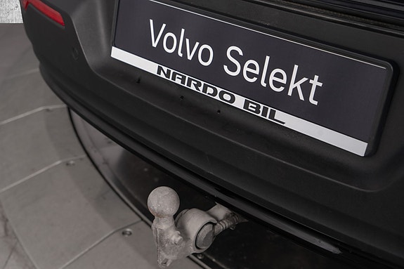 Volvo XC40 16 of 30