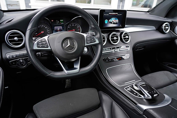 Mercedes-Benz GLC350 e 19 of 23