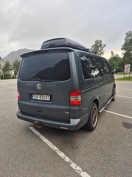 Volkswagen Multivan 5 of 28