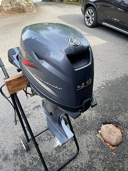 Fin Yamaha F15 El-start 3 of 9