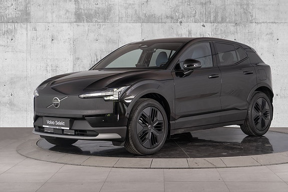 Volvo EX30 CC 6 of 30