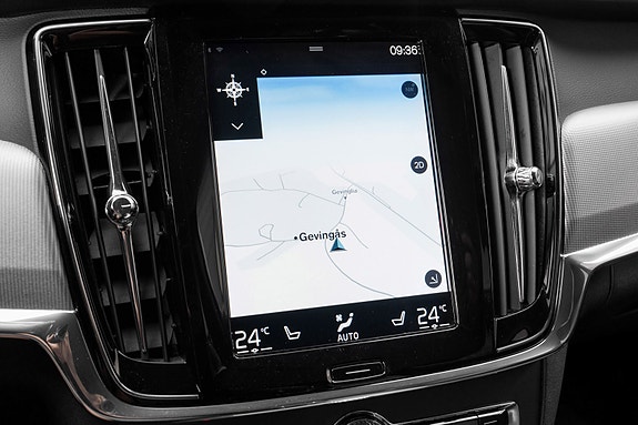 Volvo V90 18 of 30