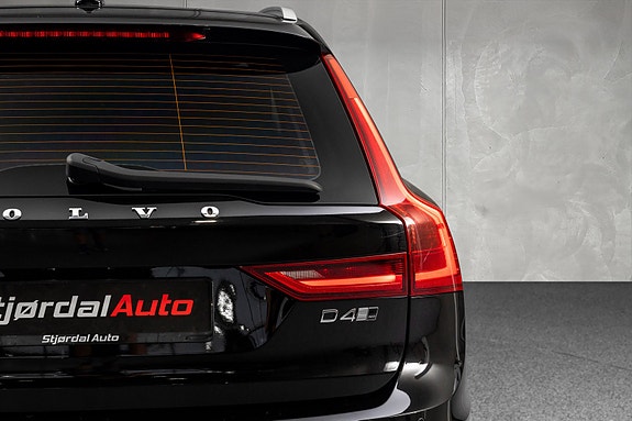 Volvo V90 8 of 30