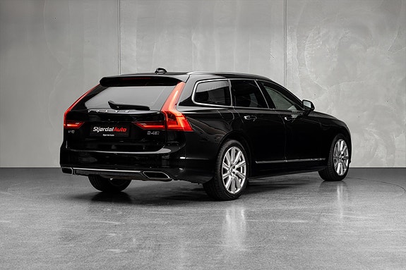 Volvo V90 9 of 30