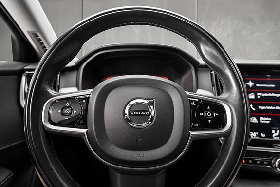 Volvo V90 15 of 30