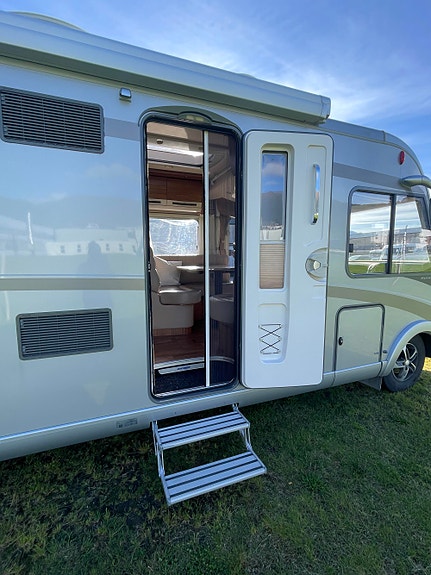 Hymer B 798 PL Queedbed / Hydr. støttelabber / Alde / Stekeovn 4 of 30