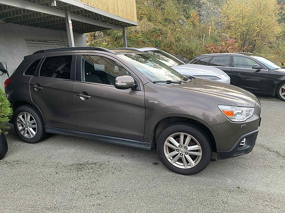 Mitsubishi ASX 4 of 10