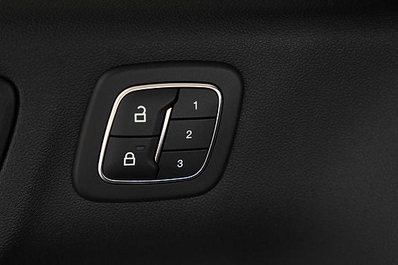 Ford Kuga 16 of 30