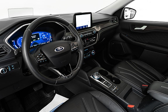 Ford Kuga 10 of 30