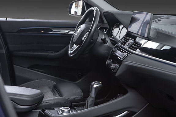 BMW X1 30 of 30