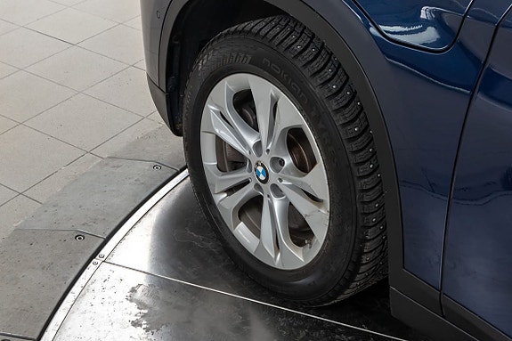 BMW X1 8 of 30