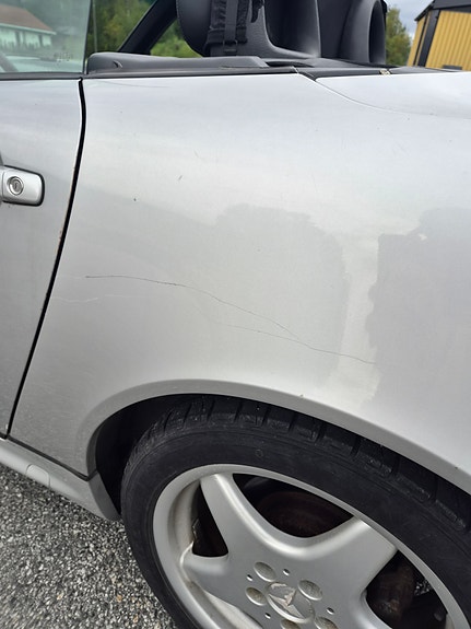 Mercedes-Benz SLK230 17 of 18