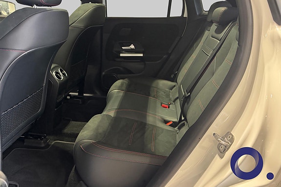 Mercedes-Benz EQA250 13 of 22