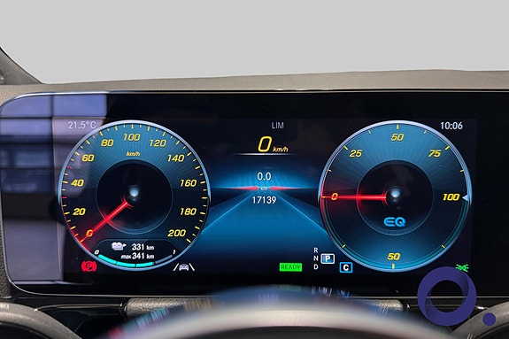 Mercedes-Benz EQA250 15 of 22